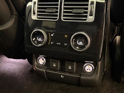 Used 2019 Land Rover Range Rover HSE AWD/4WD image 44