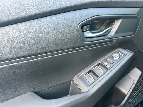 New 2025 Honda Accord LX image 31