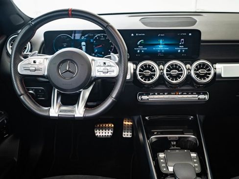 Certified 2022 Mercedes-Benz GLB 35 AMG 4MATIC image 30