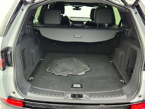 Used 2025 Land Rover Discovery Sport Dynamic SE image 24