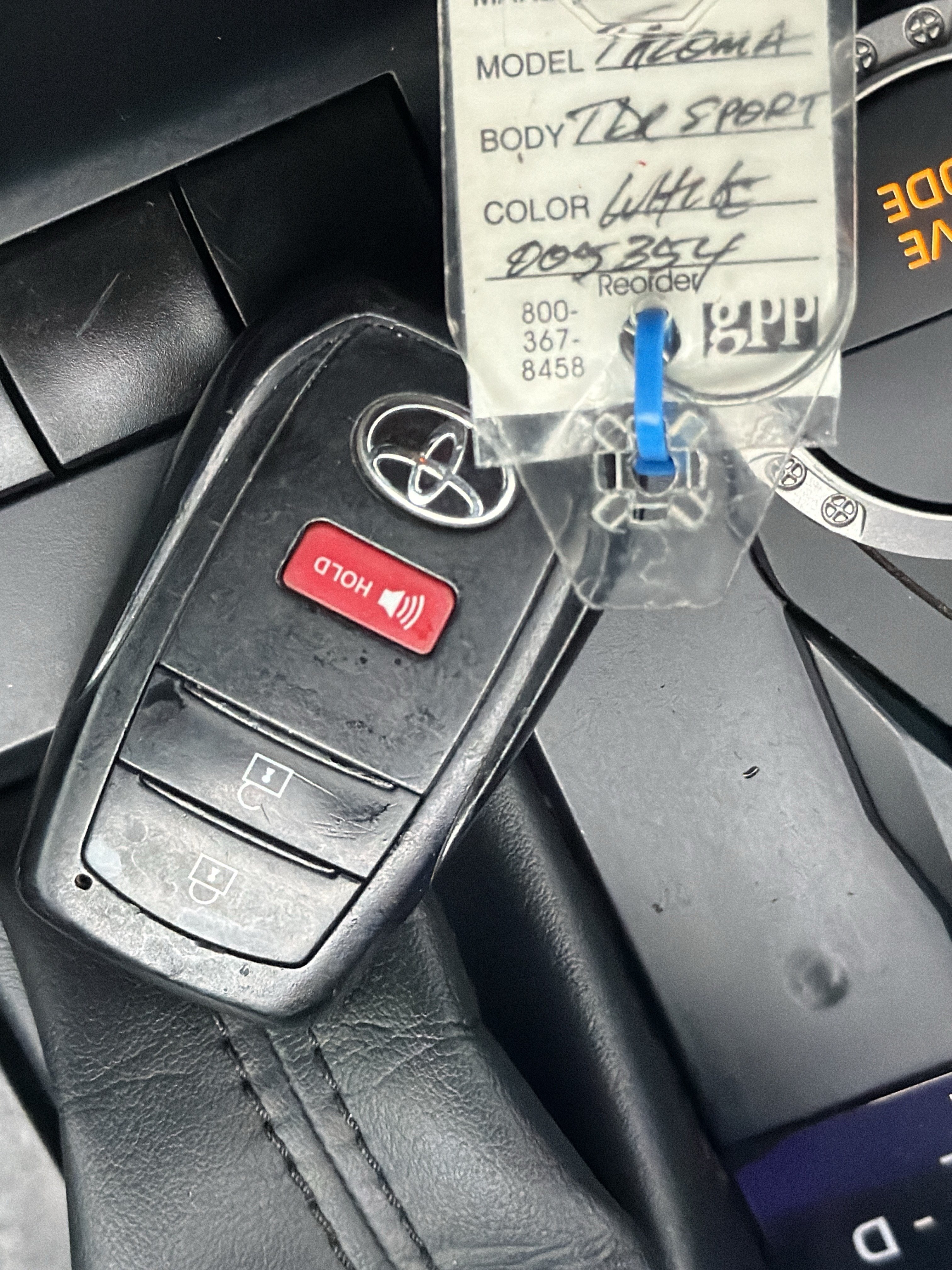 Used 2024 Toyota Tacoma TRD Sport RWD image 35
