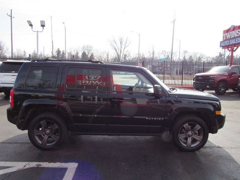 Used 2015 Jeep Patriot 4WD image 4