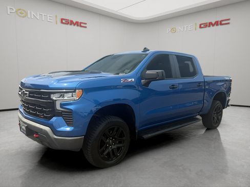 Used 2022 Chevrolet Silverado 1500 LT Trail Boss AWD/4WD image 7