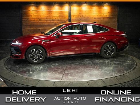 Used 2025 Hyundai Sonata SEL FWD image 1
