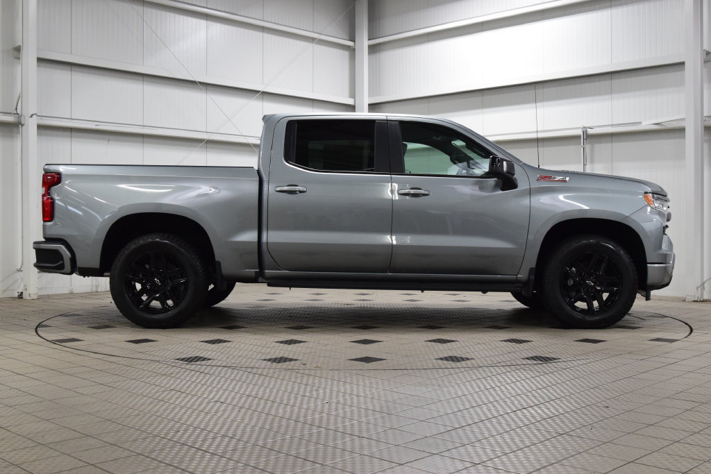 New 2026 Chevrolet Silverado 1500 RST w/ RST All Star Premium Package AWD/4WD image 9