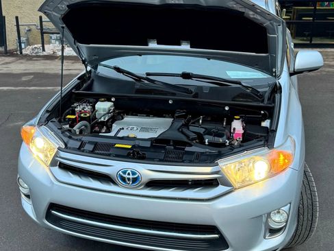 Used 2013 Toyota Highlander Limited image 29