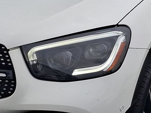 Used 2021 Mercedes-Benz GLC 300 4MATIC Coupe image 9
