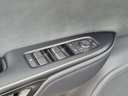 Used 2025 Lexus RZ 300e w/ Accessory Package (2T) FWD image 15