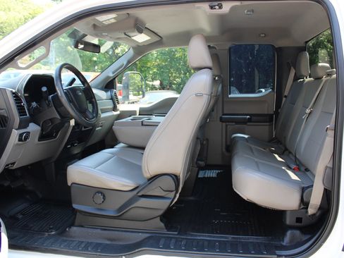 Used 2018 Ford F250 XL RWD image 20
