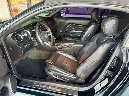 Used 2014 Ford Mustang GT Premium w/ Equipment Group 402A image 18