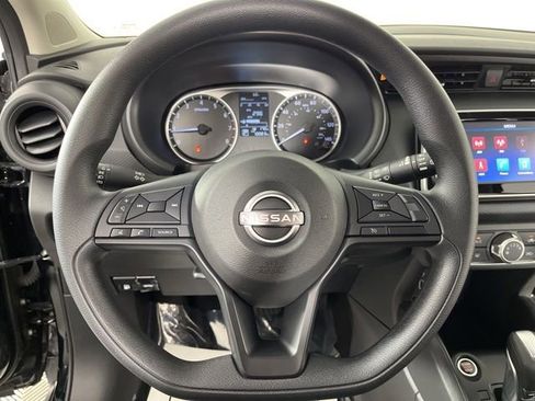 Used 2024 Nissan Kicks S image 20