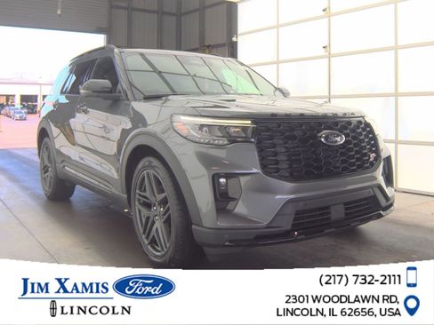 Used 2025 Ford Explorer ST AWD/4WD image 1