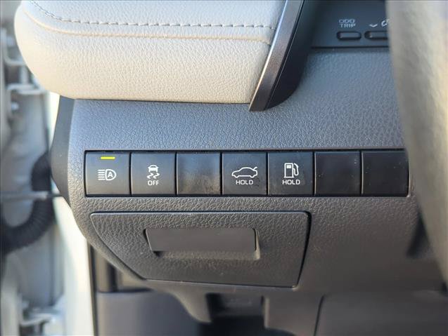 Used 2023 Toyota Camry LE FWD image 14