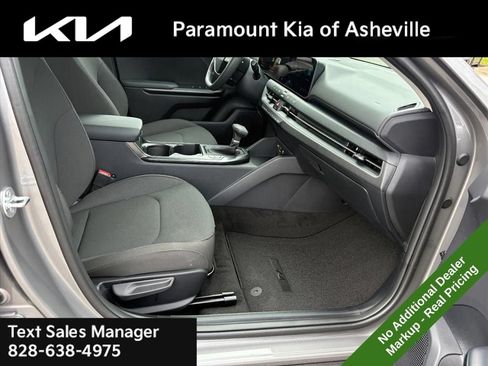 New 2026 Kia K4 FWD image 16