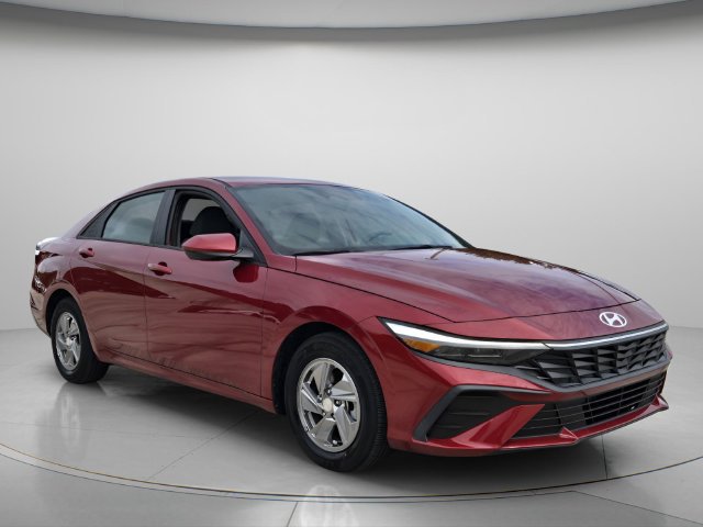 Used 2024 Hyundai Elantra SE FWD image 8