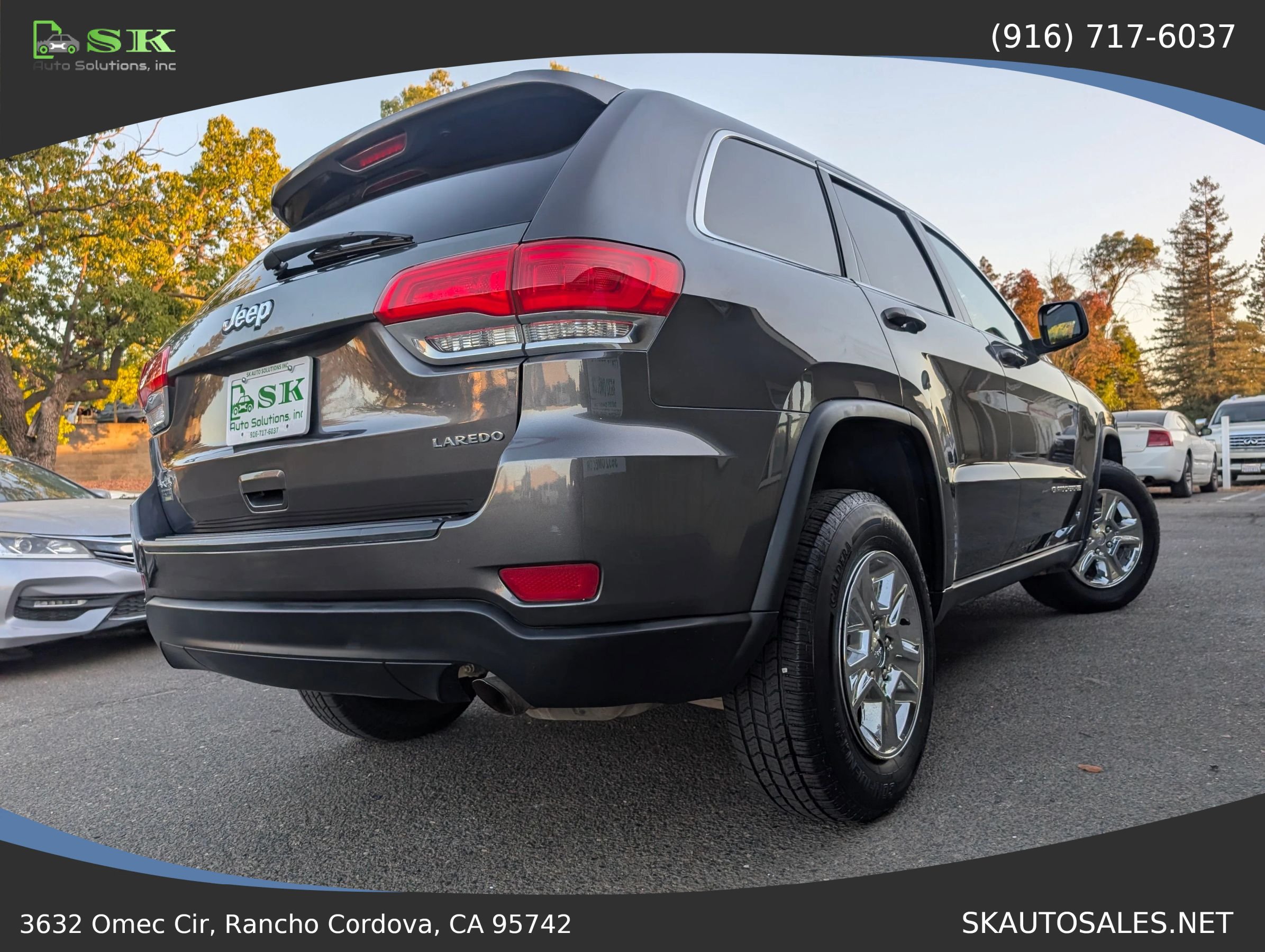 Used 2015 Jeep Grand Cherokee Laredo w/ Quick Order Package 23E AWD/4WD image 12