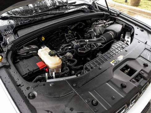 Used 2023 Jeep Grand Cherokee Laredo w/ Luxury Tech Group I image 61