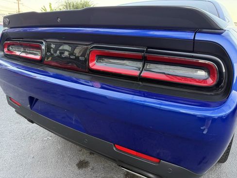 Used 2022 Dodge Challenger GT w/ Blacktop Package RWD image 9