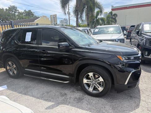Used 2024 Honda Pilot EX-L image 8