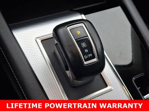 Used 2024 Mitsubishi Outlander SEL image 15