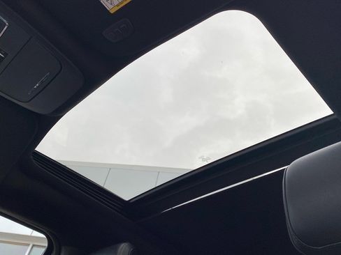 Used 2023 Ford F150 Lariat w/ Equipment Group 502A High image 24