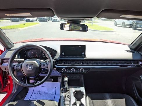 Used 2025 Honda Civic Sport image 14