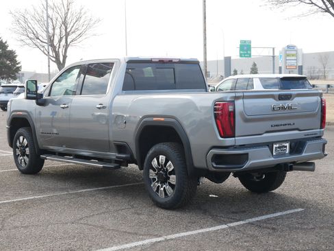 New 2026 GMC Sierra 3500 Denali w/ Technology Package image 5