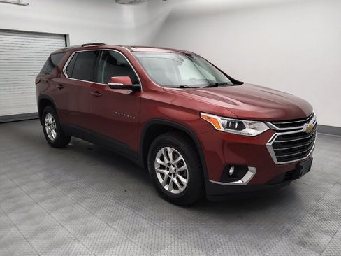 Used 2018 Chevrolet Traverse LT AWD/4WD image 11