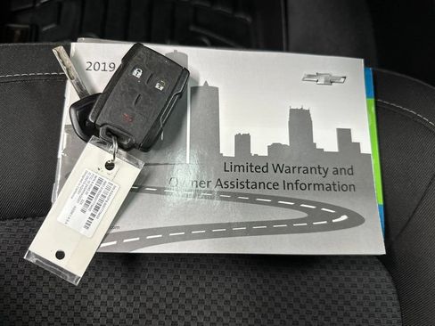 Used 2019 Chevrolet Colorado LT AWD/4WD image 39