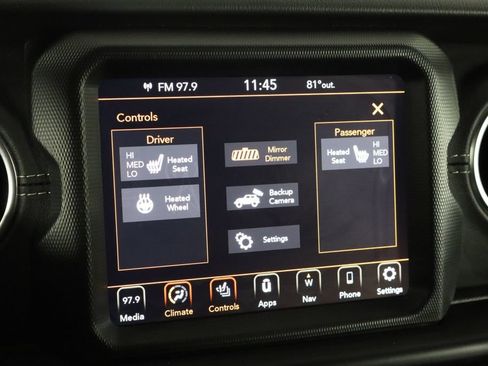 Used 2023 Jeep Wrangler Unlimited Sahara w/ Cold Weather Group AWD/4WD image 32