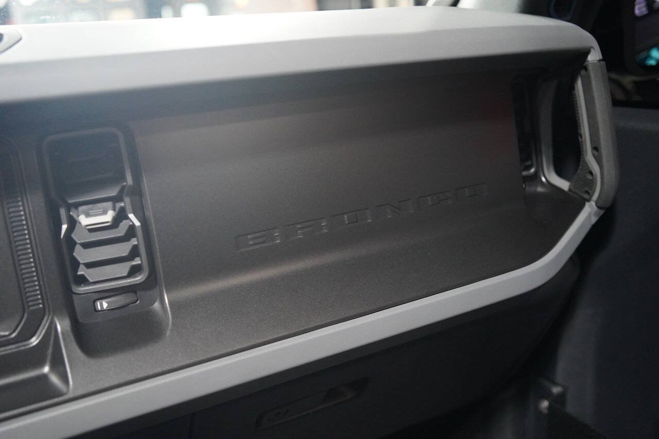 Used 2022 Ford Bronco 2-Door AWD/4WD image 88