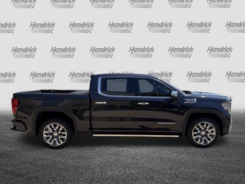 Used 2023 GMC Sierra 1500 Denali AWD/4WD image 11