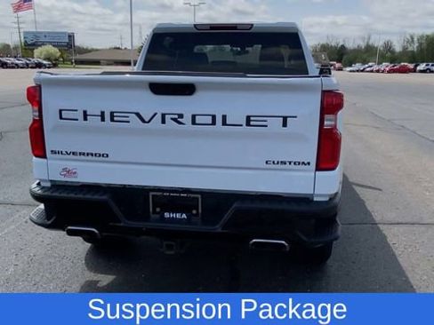 Certified 2022 Chevrolet Silverado 1500 Custom Trail Boss w/ LPO, Dark Essentials Package image 9