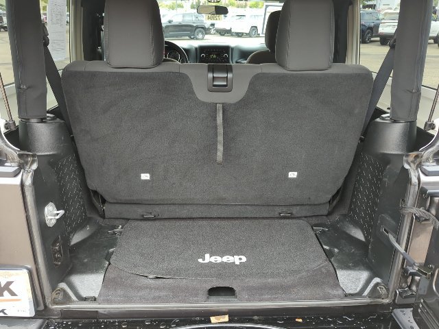 Used 2017 Jeep Wrangler Sport AWD/4WD image 18