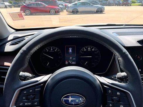 Used 2025 Subaru Outback Touring XT AWD/4WD image 22