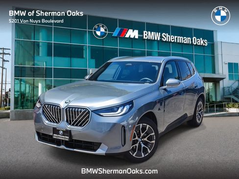 Used 2026 BMW X3 xDrive30i AWD/4WD image 1