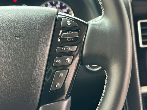 Used 2024 INFINITI QX80 Premium Select w/ Cargo Package AWD/4WD image 32