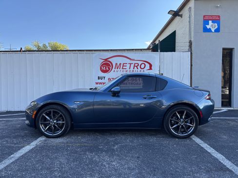 Used 2019 MAZDA MX-5 Miata RF Grand Touring image 2