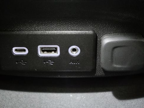 Used 2023 Chevrolet Malibu LT FWD image 22