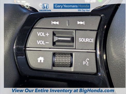 Certified 2025 Honda HR-V Sport image 23