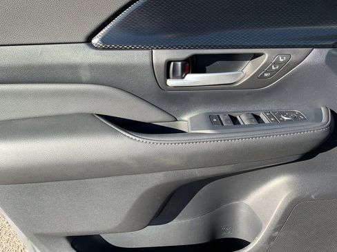 New 2026 Toyota Grand Highlander AWD Hybrid image 11
