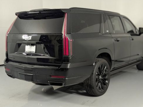 Certified 2025 Cadillac Escalade ESV Sport Platinum w/ LPO, ONYX Package image 5