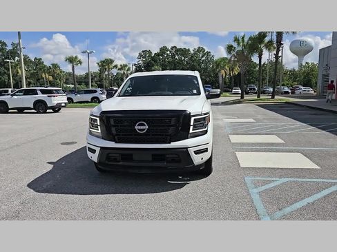 Used 2024 Nissan Titan SV w/ SV Bronze Edition Package RWD image 22