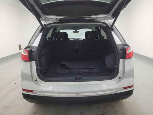 Used 2019 Chevrolet Equinox LT FWD image 29