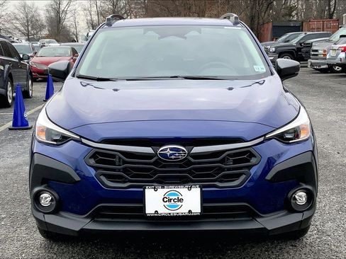 Certified 2025 Subaru Crosstrek 2.0i Premium image 3