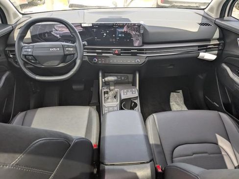 Certified 2026 Kia Sportage SX FWD image 13