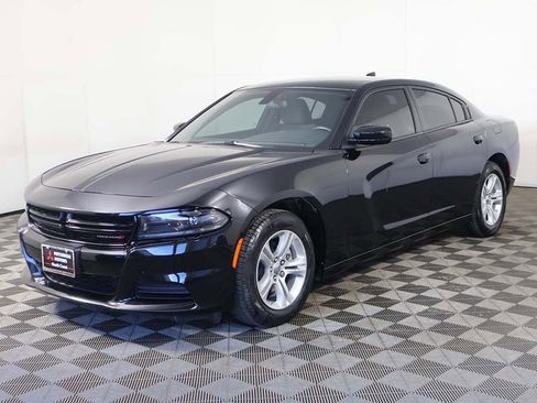 Used 2023 Dodge Charger SXT image 5