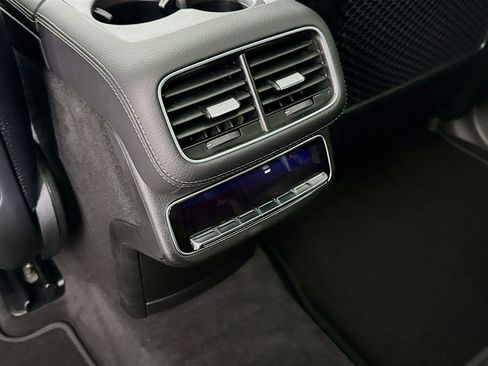 New 2026 Mercedes-Benz GLS 450 4MATIC image 28