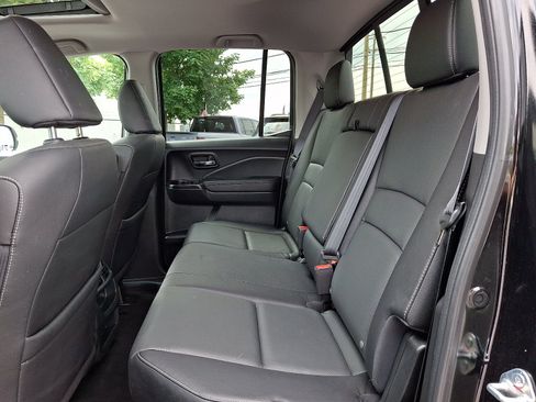 Used 2023 Honda Ridgeline RTL image 10