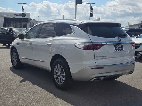 Used 2024 Buick Enclave Essence w/ Sound and Sites Package image 7